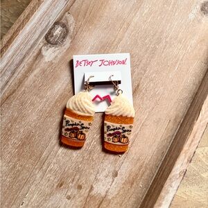 Betsey Johnson Pumpkin Spice Earrings - Gold and Cream